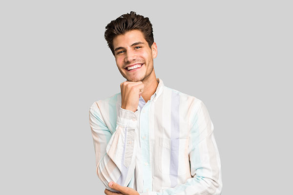 Enhancing Your Smile: How A Cosmetic Dentist Can Transform Your Look